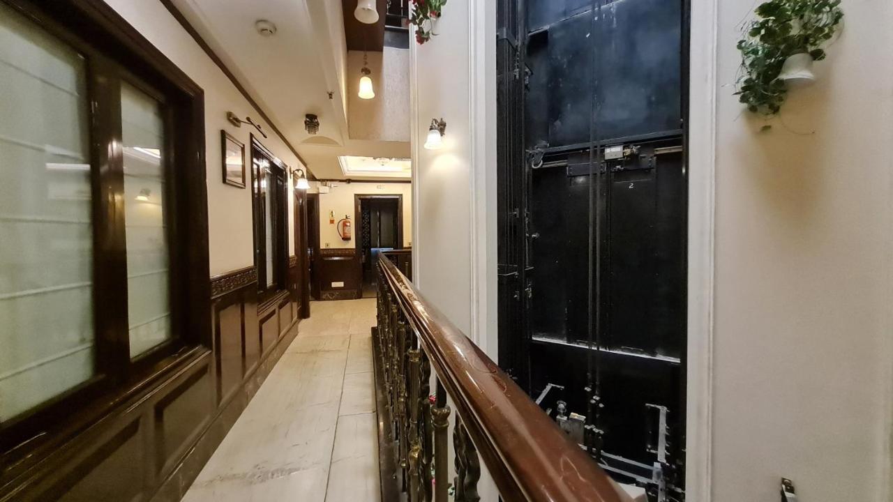 Diplomat Residency Hotel 3*