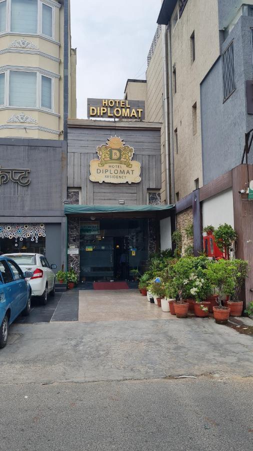 Diplomat Residency