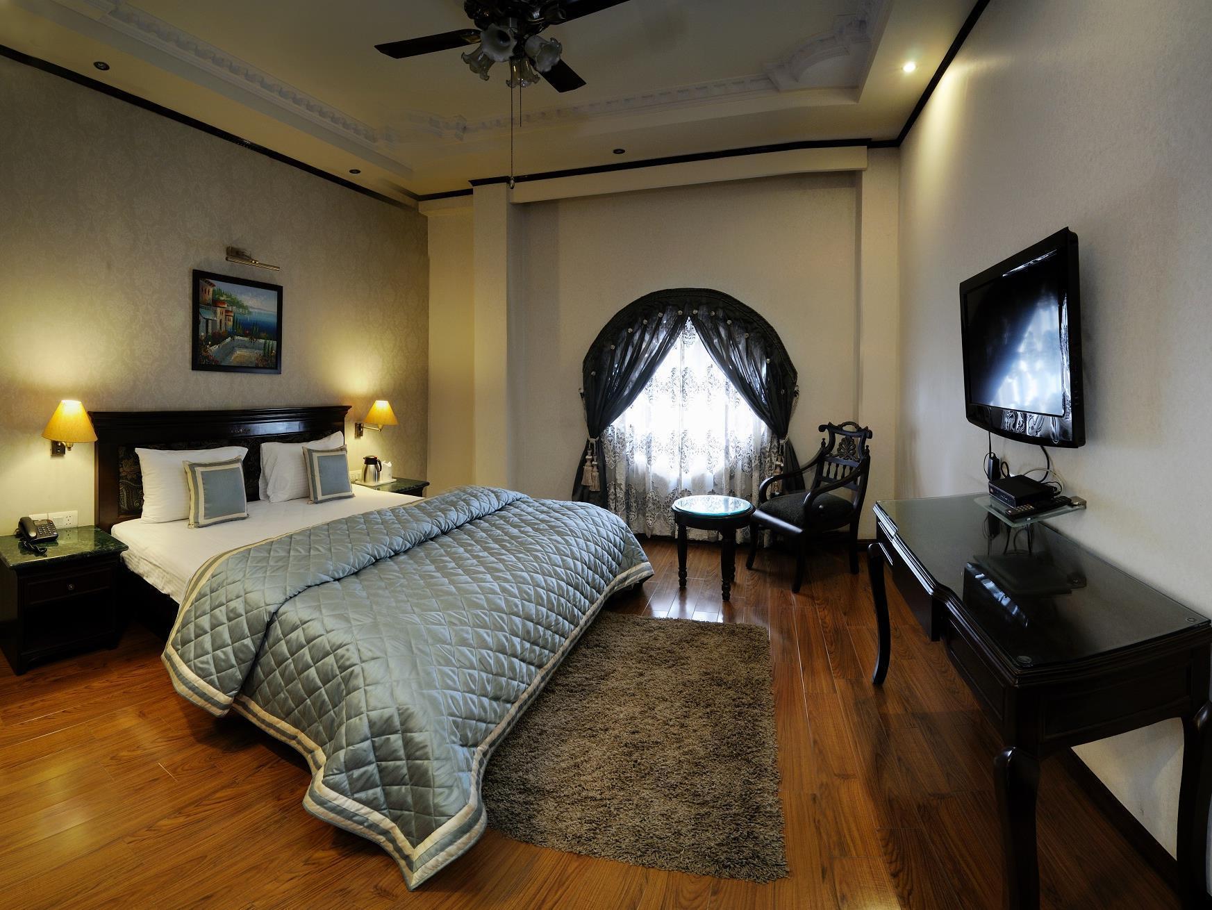 Diplomat Residency Hotel 3*